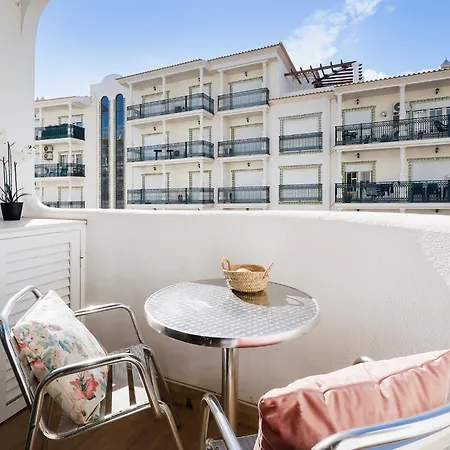 Апартаменты Condo-pool With Ac And Garden By Algarve Dream Holidays Албуфейра